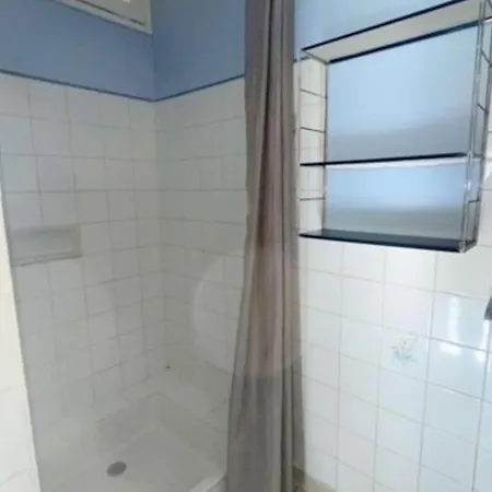 T2 Calme Avec Terrasse, Parking, A 200m De La - - Fr-1-529-118 Apartment